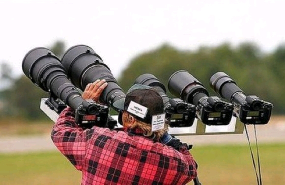 ���̃J�����}���������I